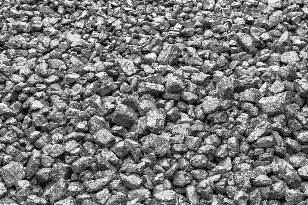 industrie europoort botlek rotterdam hdr haven industriegebied centrale maasvlakte energie opslag overslag